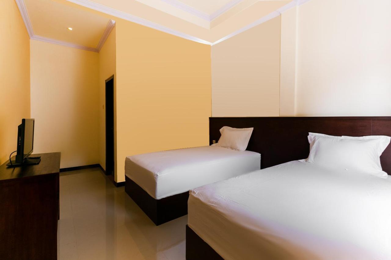 Oyo 3297 Bromo Residence 庞越 外观 照片